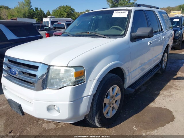 2010 Ford Expedition Xlt მანქანა იყიდება აუქციონზე, vin: 1FMJU1F50AEA94186, აუქციონის ნომერი: 46068669