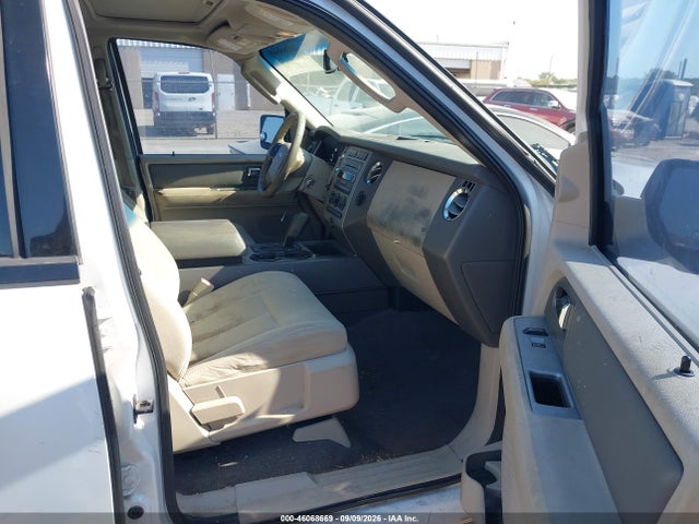 2010 Ford Expedition Xlt მანქანა იყიდება აუქციონზე, vin: 1FMJU1F50AEA94186, აუქციონის ნომერი: 46068669