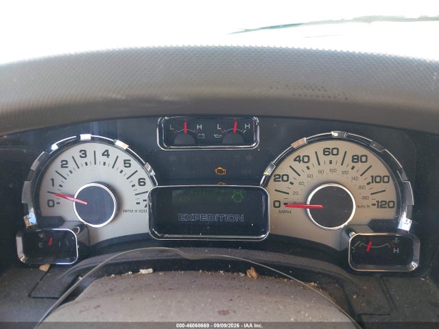 2010 Ford Expedition Xlt მანქანა იყიდება აუქციონზე, vin: 1FMJU1F50AEA94186, აუქციონის ნომერი: 46068669