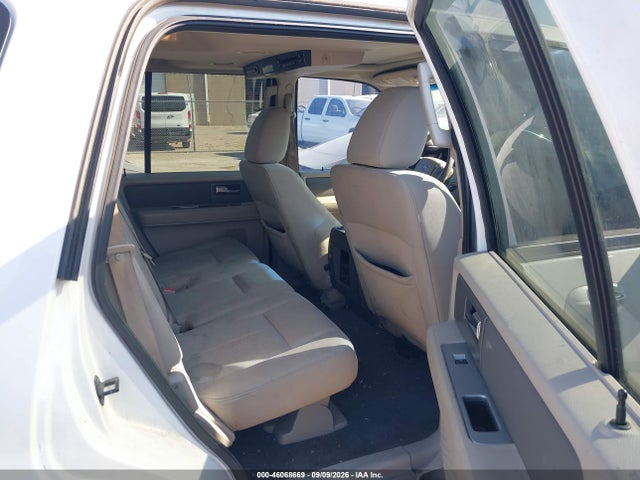 2010 Ford Expedition Xlt მანქანა იყიდება აუქციონზე, vin: 1FMJU1F50AEA94186, აუქციონის ნომერი: 46068669