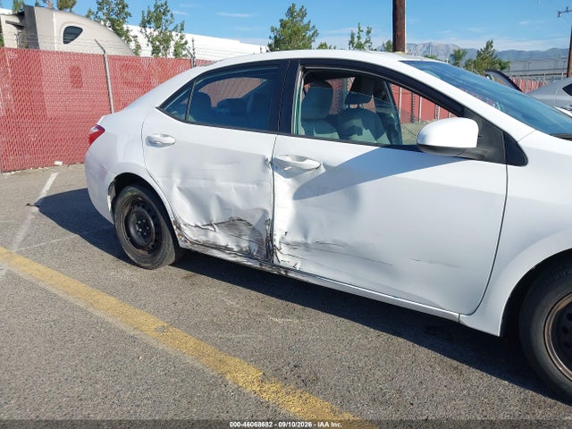 5YFBURHE1EP002189 Toyota COROLLA LE