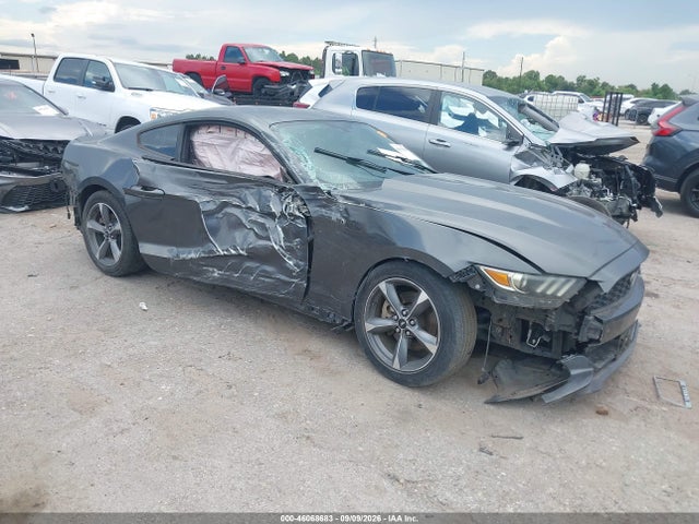 46068683 :رقم المزاد ، 1FA6P8AM8F5381541 vin ، 2015 Ford Mustang V6 مزاد بيع