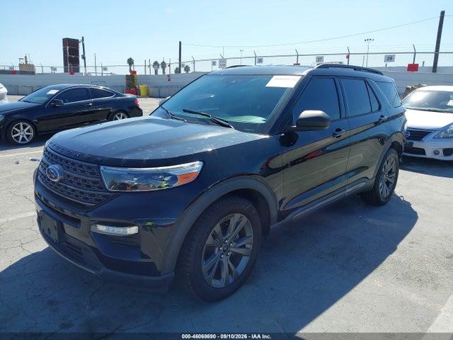 Ford EXPLORER XLT 2021 1FMSK7DH2MGA16561 Image 2