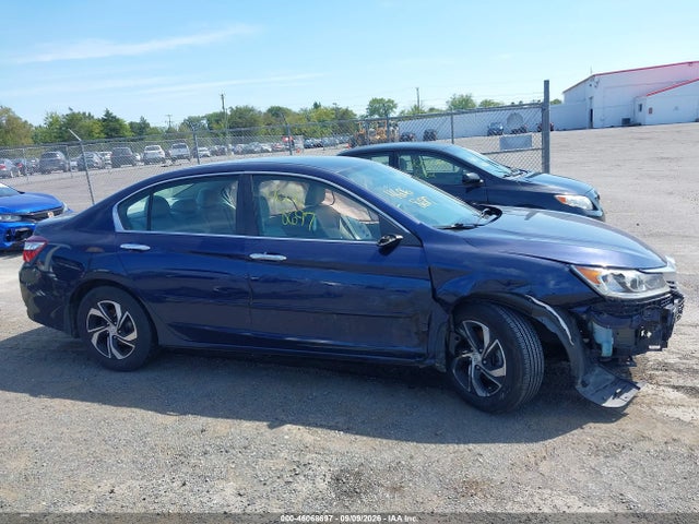 Продажа на аукционе авто 2017 Honda Accord Lx, vin: 1HGCR2F35HA101431, номер лота: 46068697