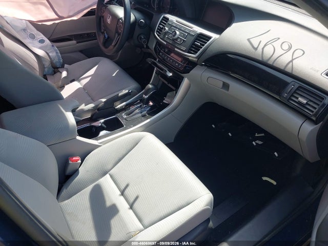 Продажа на аукционе авто 2017 Honda Accord Lx, vin: 1HGCR2F35HA101431, номер лота: 46068697