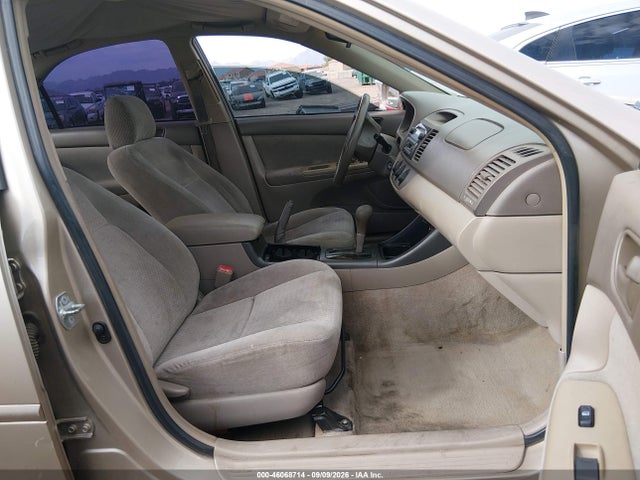 2004 Toyota Camry Le მანქანა იყიდება აუქციონზე, vin: 4T1BE32K54U336828, აუქციონის ნომერი: 46068714