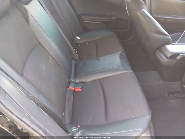 46068737 :رقم المزاد ، 2HGFC2F80KH525764 vin ، 2019 Honda Civic Sport مزاد بيع
