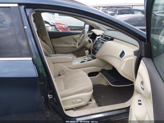 46068743 :رقم المزاد ، 5N1AZ2MGXFN217608 vin ، 2015 Nissan Murano Sv مزاد بيع