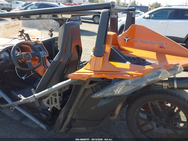 2015 Polaris Slingshot Sl მანქანა იყიდება აუქციონზე, vin: 57XAAPFAXF5104721, აუქციონის ნომერი: 46068787
