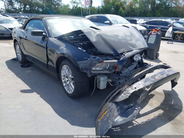 2013 Ford Mustang Gt Premium მანქანა იყიდება აუქციონზე, vin: 1ZVBP8FF2D5226982, აუქციონის ნომერი: 46068806