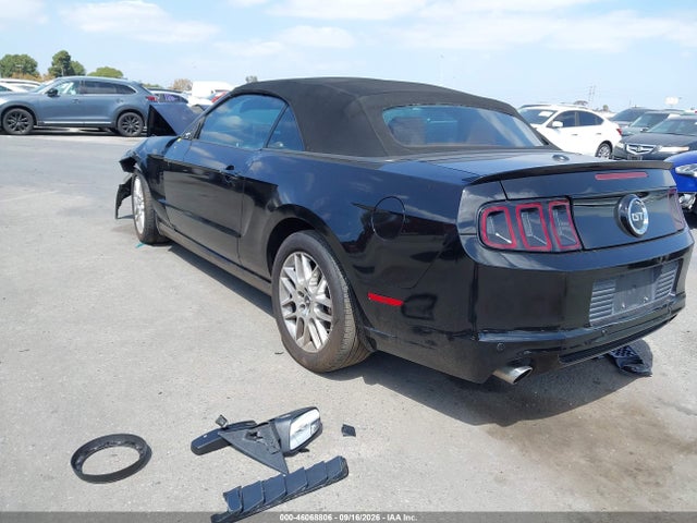 2013 Ford Mustang Gt Premium მანქანა იყიდება აუქციონზე, vin: 1ZVBP8FF2D5226982, აუქციონის ნომერი: 46068806