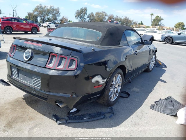 2013 Ford Mustang Gt Premium მანქანა იყიდება აუქციონზე, vin: 1ZVBP8FF2D5226982, აუქციონის ნომერი: 46068806