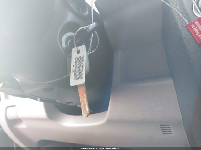 46068807 :رقم المزاد ، 5FNYF4H21FB062385 vin ، 2015 Honda Pilot Lx مزاد بيع