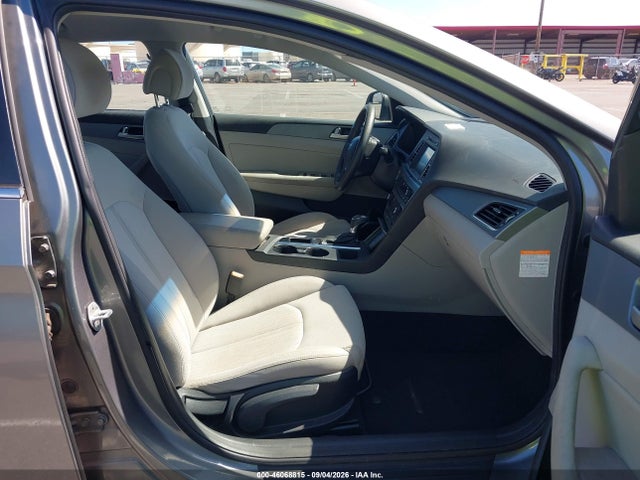 Aukcja sprzedaży 2017 Hyundai Sonata Hybrid Se, vin: KMHE24L36HA065403, numer aukcji: 46068815