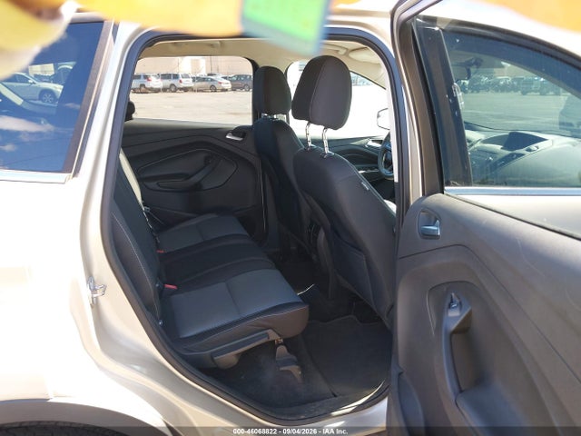 Ford ESCAPE SE 2017 1FMCU9GD2HUB08764 Image 8