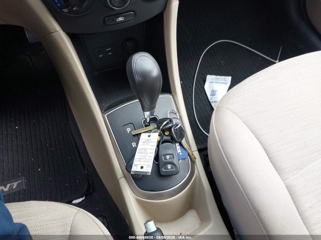 Hyundai Accent Value Edition 2017 KMHCT4AE5HU250145 Image 11