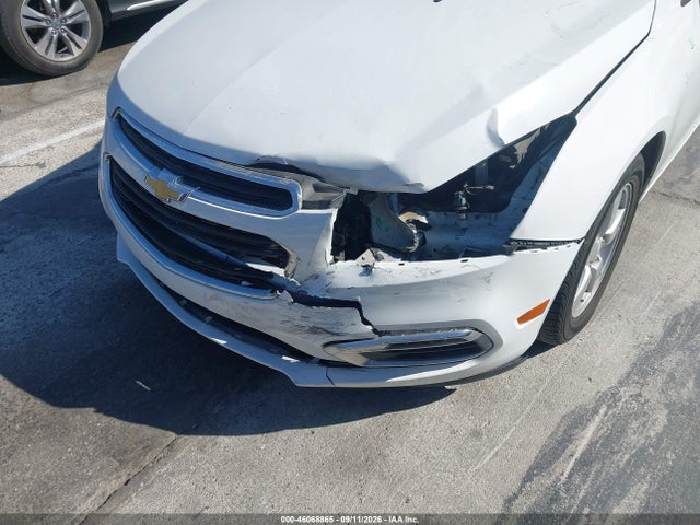 1G1PC5SB7F7220312 Chevrolet Cruze 1lt Auto