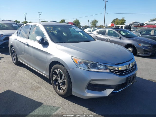 46068901 :رقم المزاد ، 1HGCR2F34HA086307 vin ، 2017 Honda Accord Lx مزاد بيع