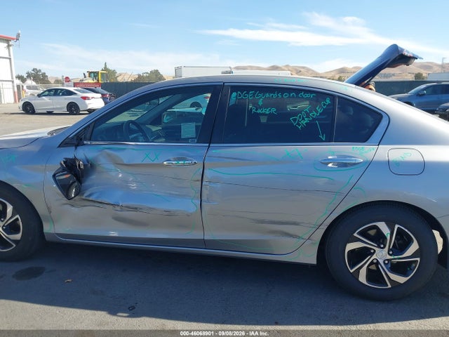 Aukcja sprzedaży 2017 Honda Accord Lx, vin: 1HGCR2F34HA086307, numer aukcji: 46068901