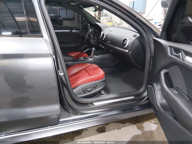 Продаж на аукціоні авто 2019 Audi S3 2.0t Premium Plus, vin: WAUB1GFF1KA084933, номер лоту: 46068902