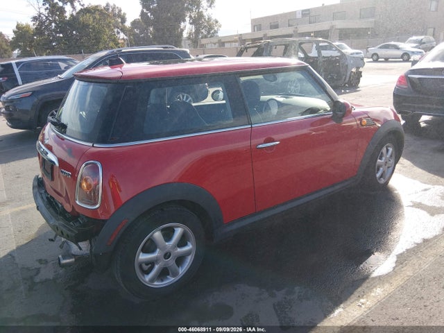 Aukcja sprzedaży 2010 Mini Cooper, vin: WMWMF3C52ATZ66985, numer aukcji: 46068911