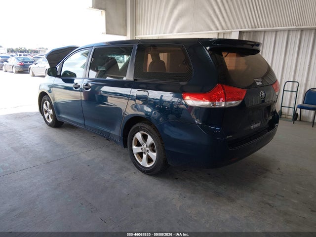 Aukcja sprzedaży 2011 Toyota Sienna, vin: 5TDKA3DC5BS003374, numer aukcji: 46068920