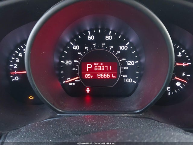 KNDJP3A58E7015095 KIA SOUL +