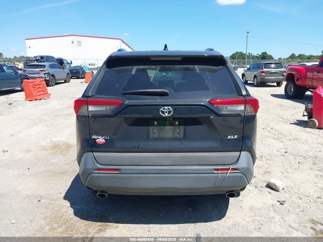 46068946 :رقم المزاد ، JTMC1RFV8KJ001654 vin ، 2019 Toyota Rav4 Xle Premium مزاد بيع