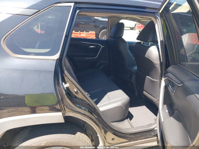 46068946 :رقم المزاد ، JTMC1RFV8KJ001654 vin ، 2019 Toyota Rav4 Xle Premium مزاد بيع