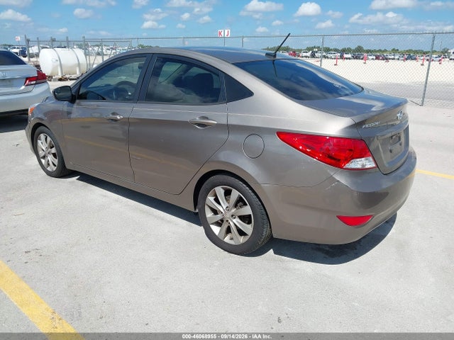 2014 Hyundai Accent Gls მანქანა იყიდება აუქციონზე, vin: KMHCU4AE9EU749720, აუქციონის ნომერი: 46068955