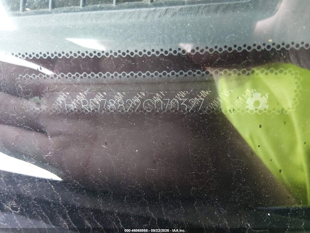 46068958 :رقم المزاد ، JHLRD78822C070327 vin ، 2002 Honda Cr-v Ex مزاد بيع
