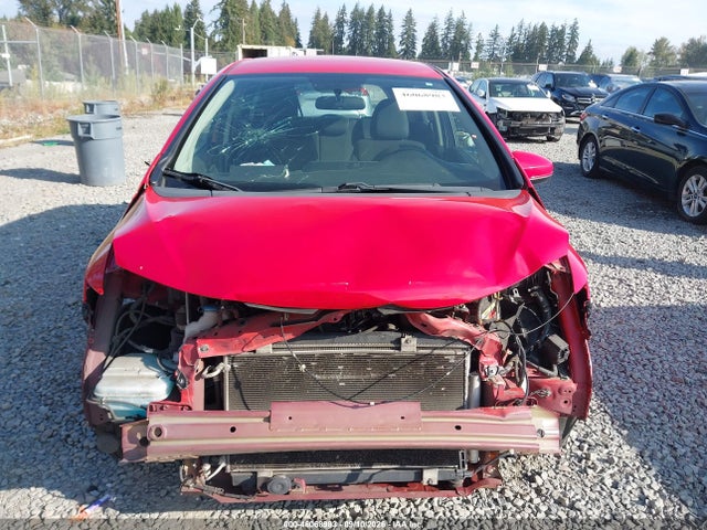 Honda FIT LX 2017 3HGGK5G53HM702833 Image 13