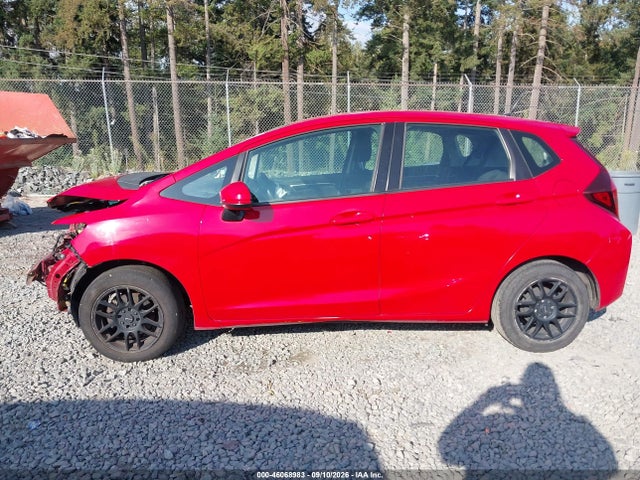 Honda FIT LX 2017 3HGGK5G53HM702833 Image 15