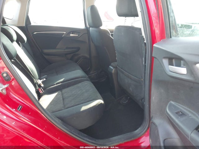 Honda FIT LX 2017 3HGGK5G53HM702833 Image 19