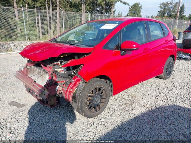 Honda FIT LX 2017 3HGGK5G53HM702833 Image 2