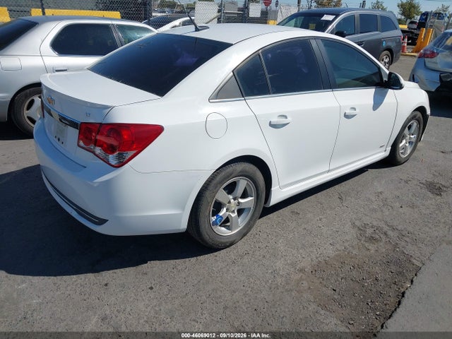 Chevrolet Cruze 1lt Auto 2014 1G1PC5SB0E7482378 Image 4
