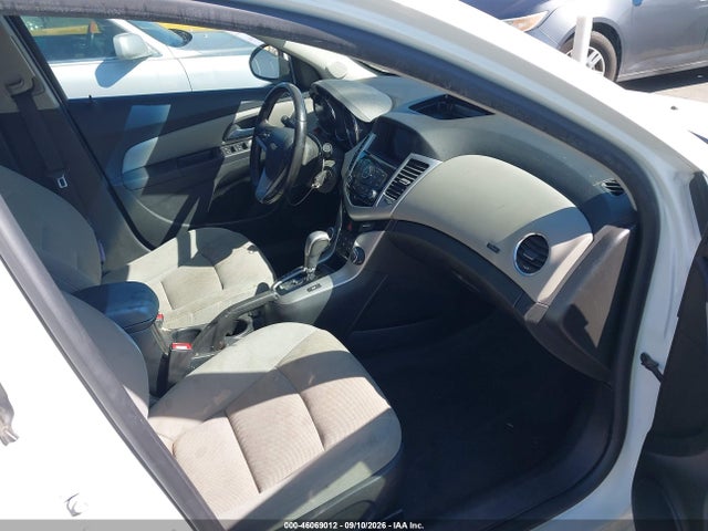 Chevrolet Cruze 1lt Auto 2014 1G1PC5SB0E7482378 Image 5
