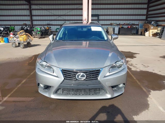 2014 Lexus Is 250 მანქანა იყიდება აუქციონზე, vin: JTHBF1D21E5018590, აუქციონის ნომერი: 46069024