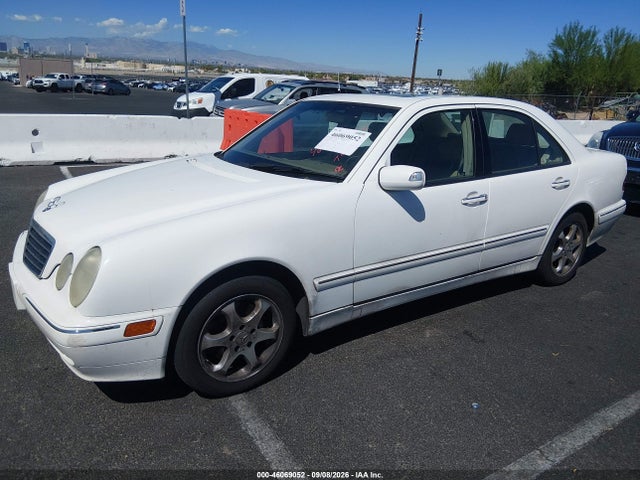 Продажа на аукционе авто 2002 Mercedes-benz E 320 Special Edition, vin: WDBJF65J72B456090, номер лота: 46069052