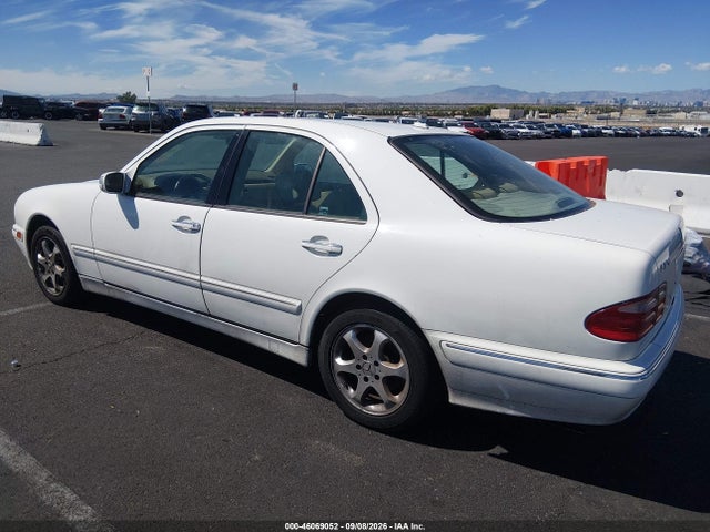 Продажа на аукционе авто 2002 Mercedes-benz E 320 Special Edition, vin: WDBJF65J72B456090, номер лота: 46069052