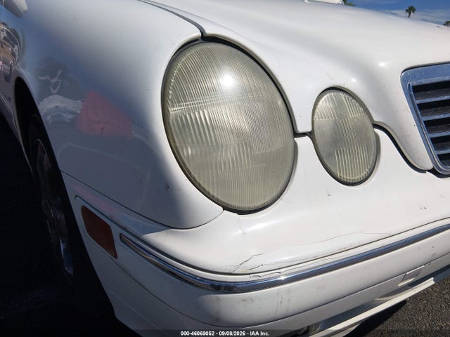 Продажа на аукционе авто 2002 Mercedes-benz E 320 Special Edition, vin: WDBJF65J72B456090, номер лота: 46069052