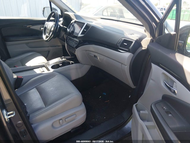 Продаж на аукціоні авто 2016 Honda Pilot Elite, vin: 5FNYF6H05GB060568, номер лоту: 46069063