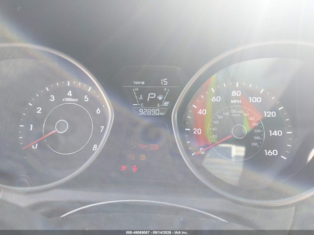 2015 Hyundai Elantra Se მანქანა იყიდება აუქციონზე, vin: 5NPDH4AE4FH548459, აუქციონის ნომერი: 46069067