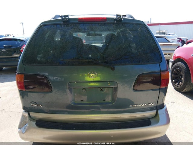 Продаж на аукціоні авто 2000 Toyota Sienna Xle, vin: 4T3ZF13C4YU317871, номер лоту: 46069086