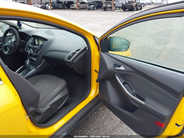 Продажа на аукционе авто 2012 Ford Focus Titanium, vin: 1FAHP3N29CL368308, номер лота: 46069093