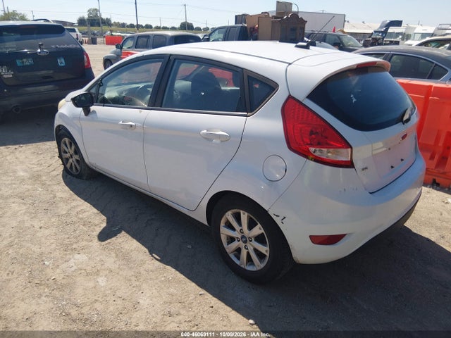 2013 Ford Fiesta Se მანქანა იყიდება აუქციონზე, vin: 3FADP4EJ8DM119333, აუქციონის ნომერი: 46069111