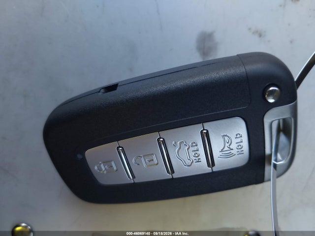 2013 Hyundai Santa Fe Sport 2.0t მანქანა იყიდება აუქციონზე, vin: 5XYZU3LA3DG082601, აუქციონის ნომერი: 46069140