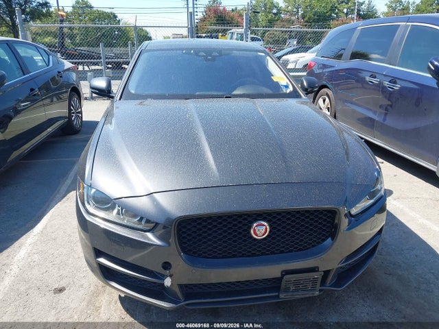46069168 :رقم المزاد ، SAJAD4BG9HA955560 vin ، 2017 Jaguar Xe 25t Premium مزاد بيع