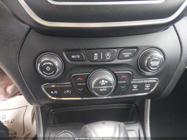 Продаж на аукціоні авто 2022 Jeep Cherokee Latitude Lux 4x4, vin: 1C4PJMMN7ND514355, номер лоту: 46069189
