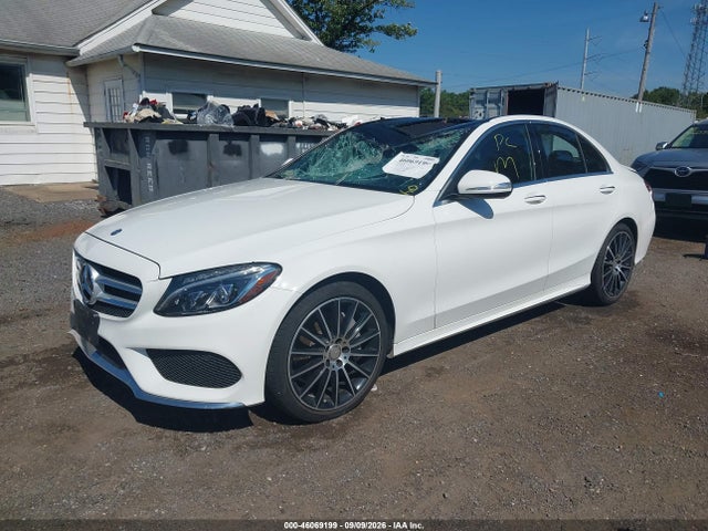 2015 Mercedes-benz C 300 Sport 4matic მანქანა იყიდება აუქციონზე, vin: 55SWF4KB4FU058118, აუქციონის ნომერი: 46069199